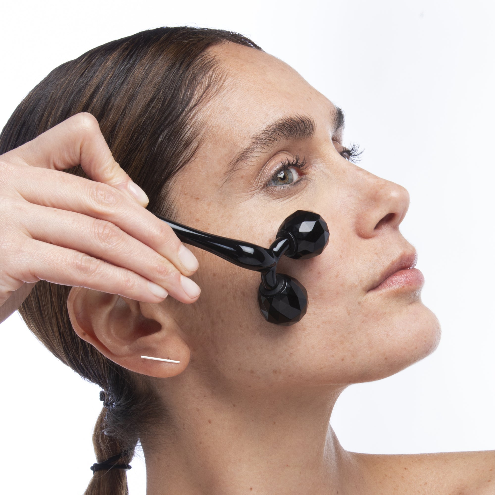 Comfort Zone:  DOUBLE HEADED FACE ROLLER Black jade face roller-1.jpg

